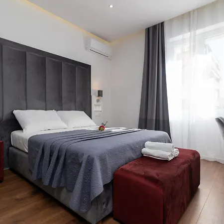 Πανσιόν Antares Luxury 2 3*